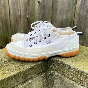BASS Seneca white canvas & suede sneaker 7 1/2